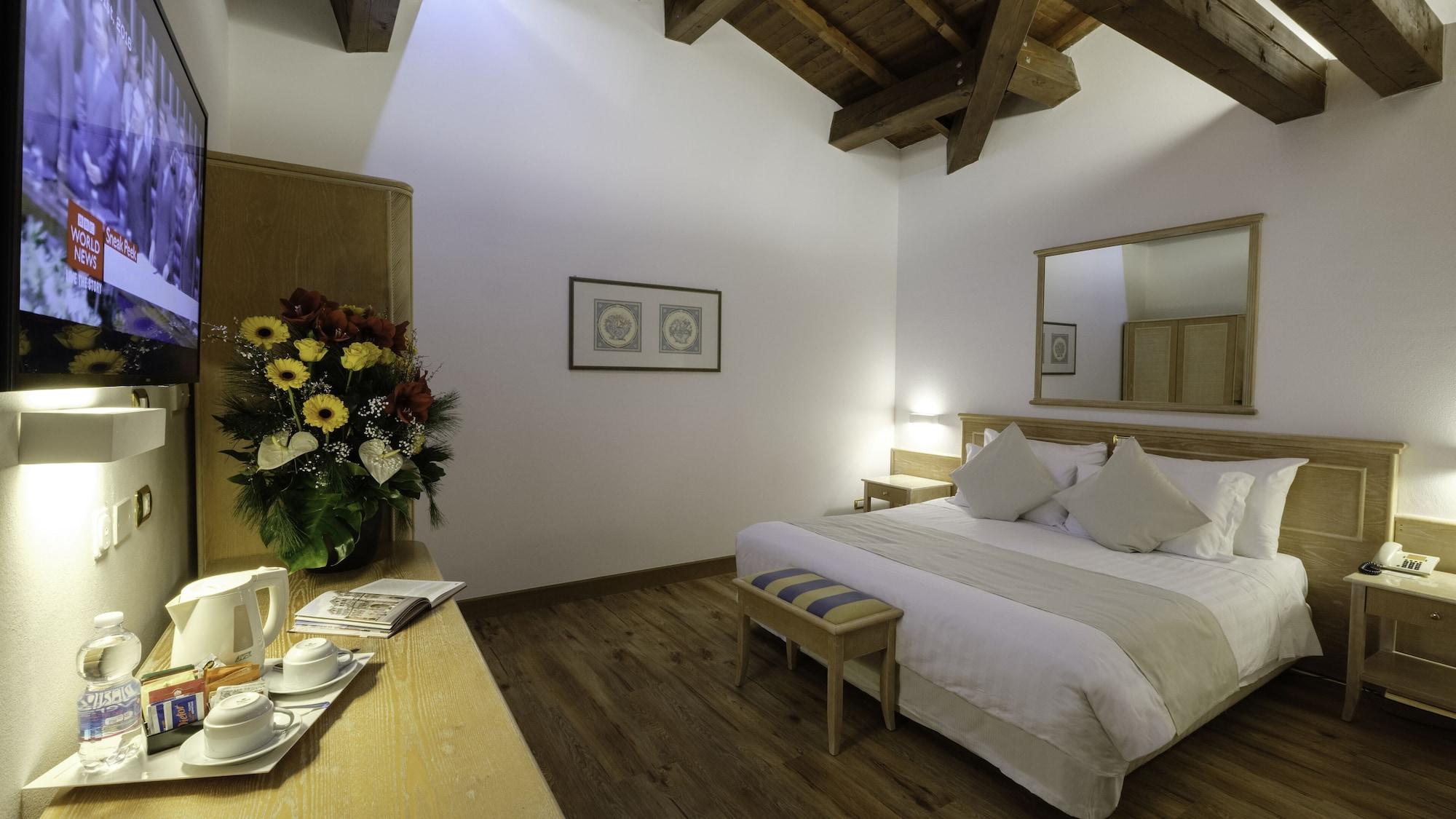 Hotel Orologio Ferrara Buitenkant foto