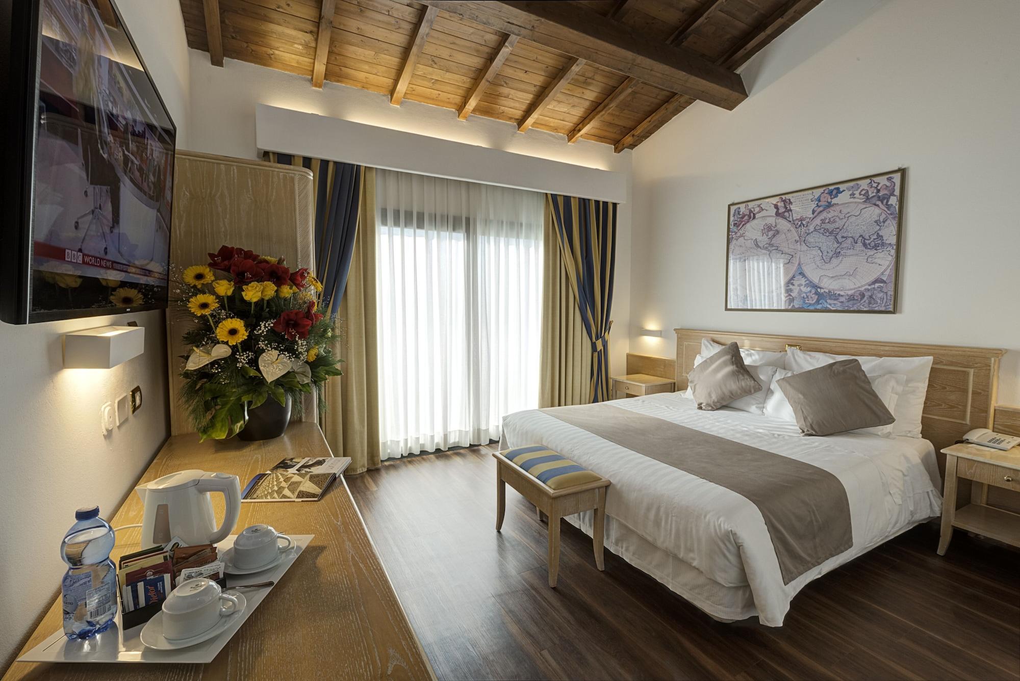 Hotel Orologio Ferrara Buitenkant foto