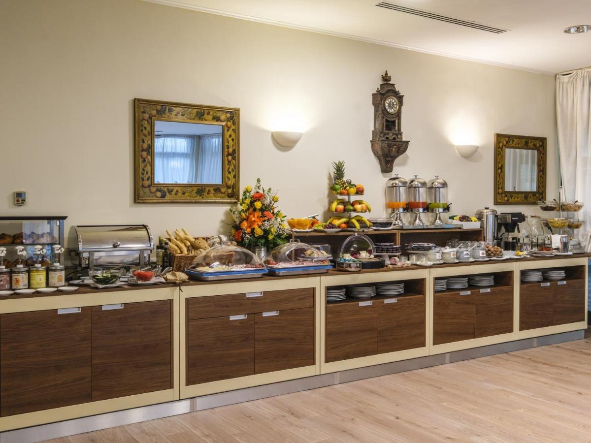 Hotel Orologio Ferrara Buitenkant foto